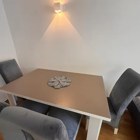 Point - Center * Sarajevo